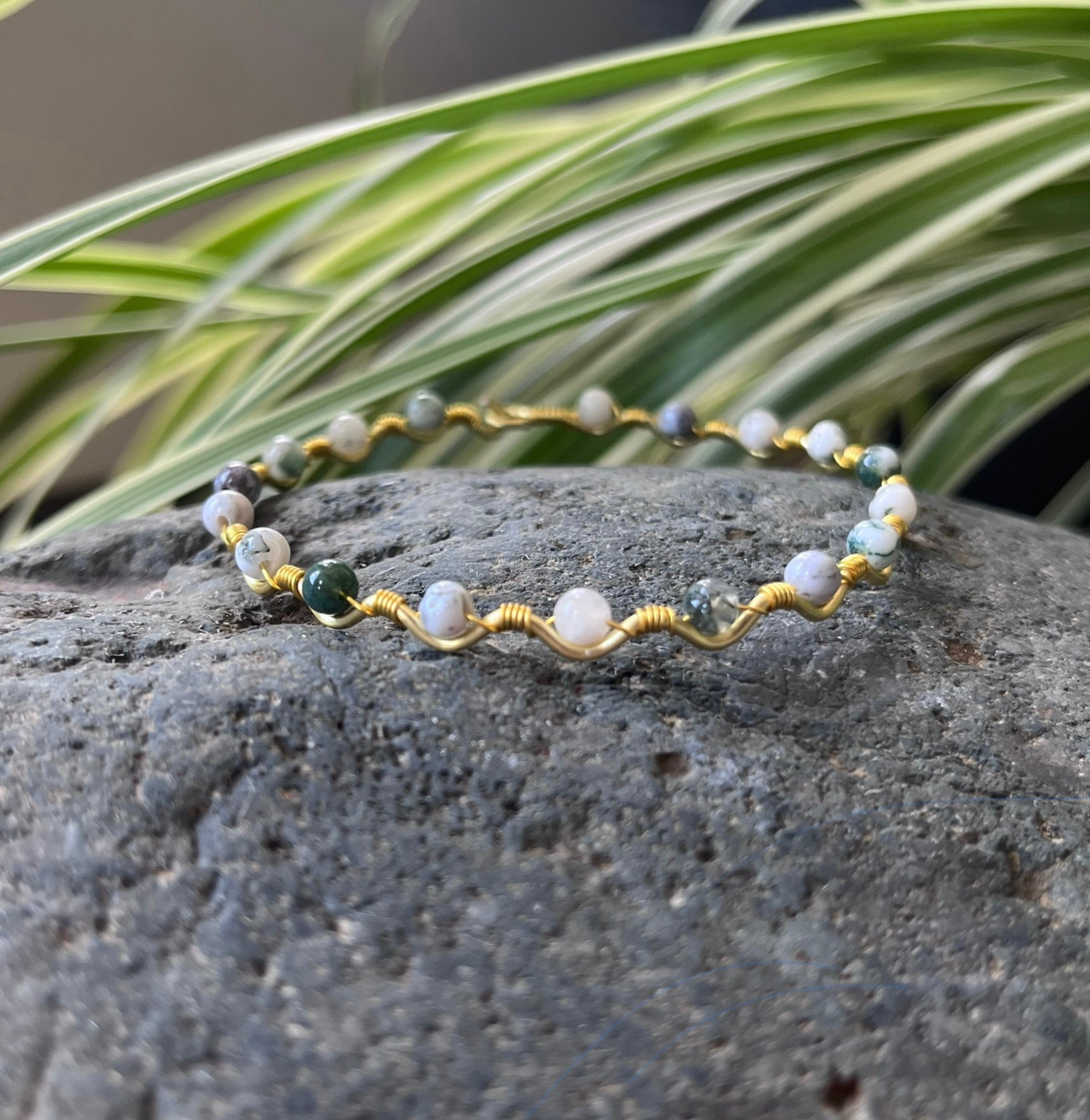 Handmade Gold Wire Moss Agate Bangle