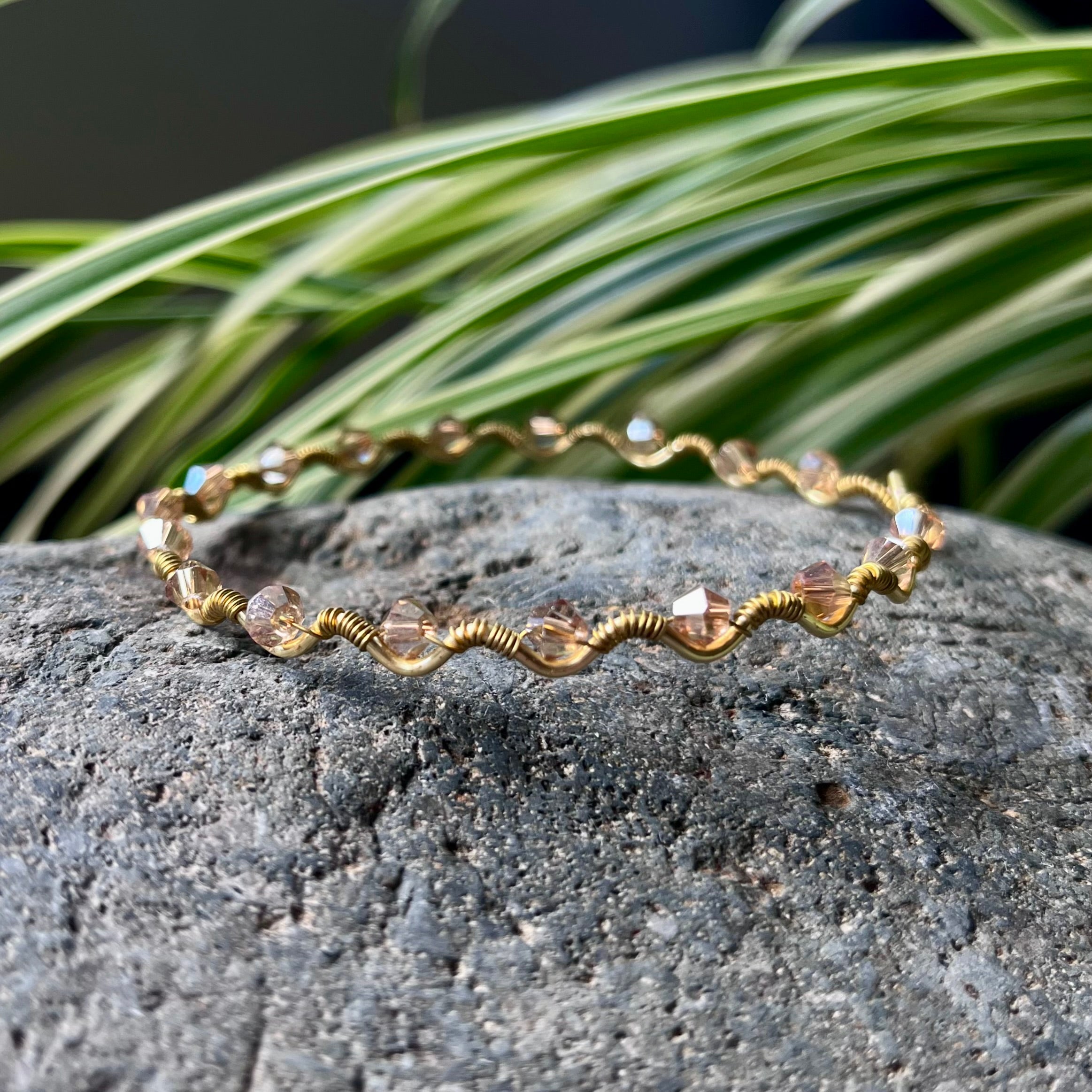 Handmade Gold Wire Glass Bead Bangle