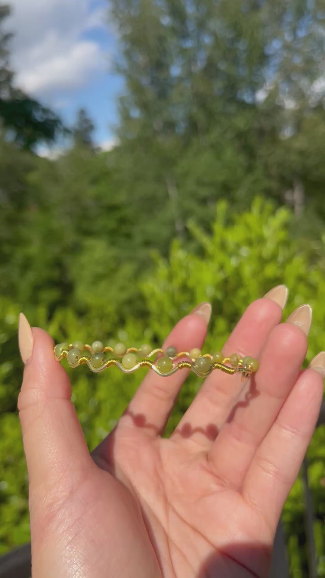 Handmade Gold Wire Canadian Jade Bangle